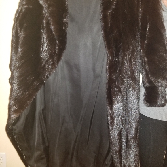 Women's Custom Full Length Mink Coat Black - Picture 4 of 6